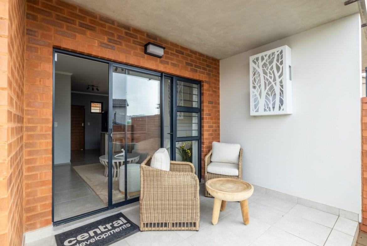 Modern Living in Waterfall – Secure 3-Bedroom Houses To Let