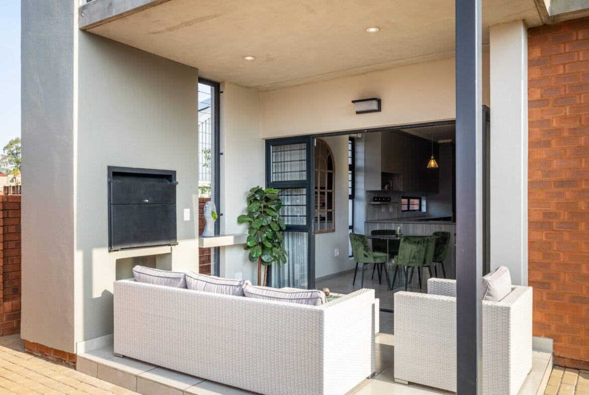 Modern Living in Waterfall – Secure 3-Bedroom Houses To Let