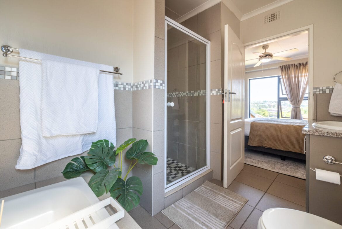 Modern 3 & 4-Bedroom Houses To Let in Kyalami