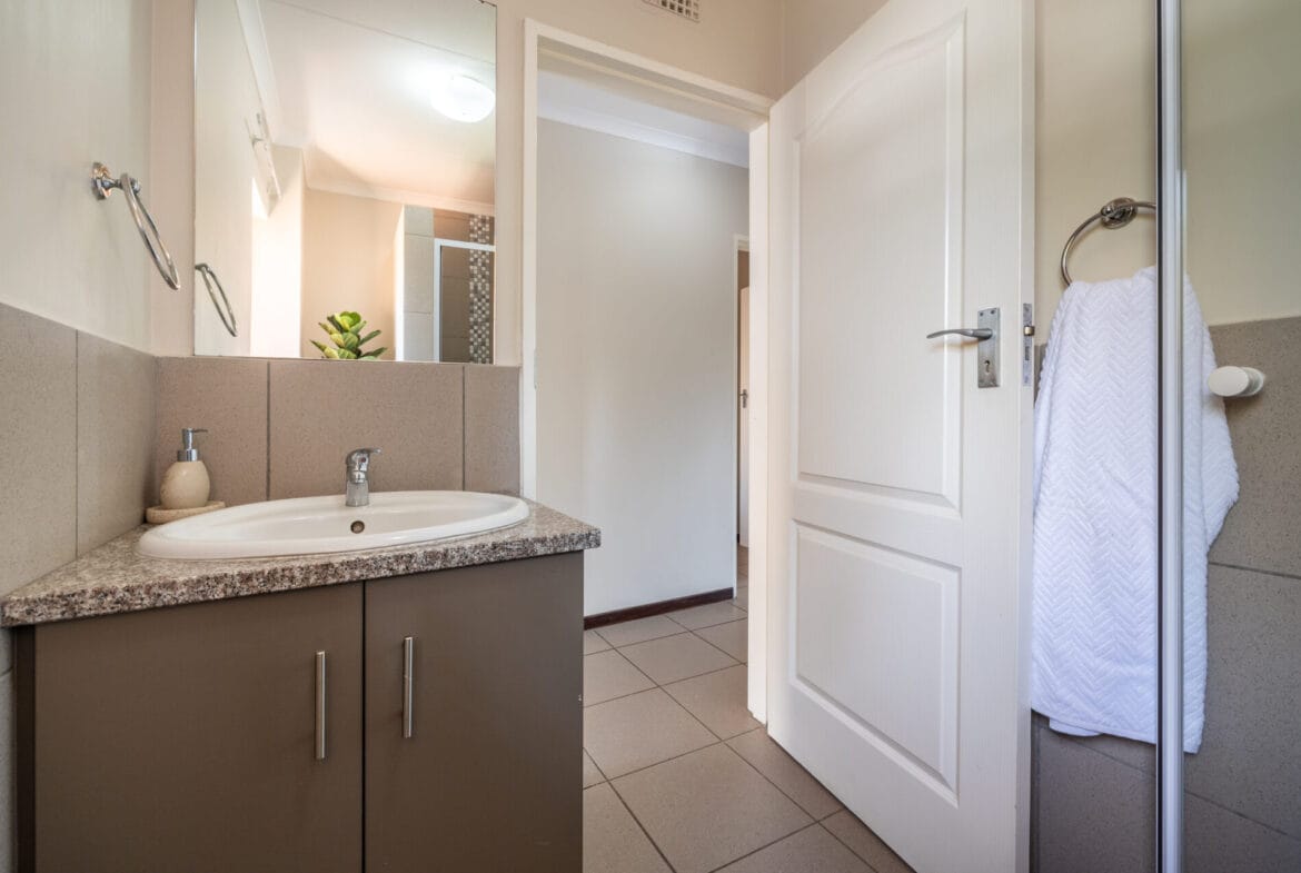 Modern 3 & 4-Bedroom Houses To Let in Kyalami
