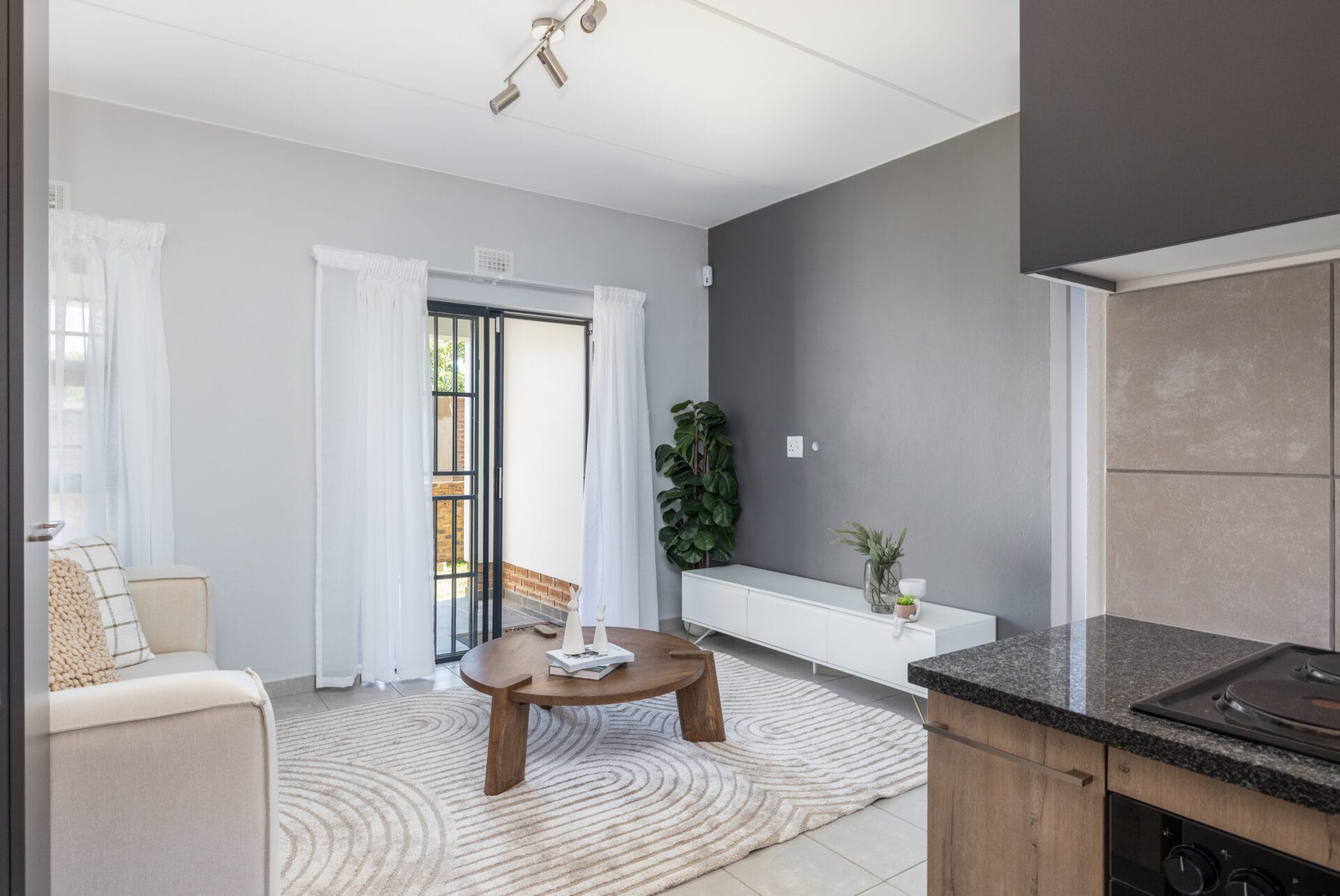 Bonzai Photography – Seattle Creek Unit 1-27 Modern 2-Bedroom Apartments in Midrand