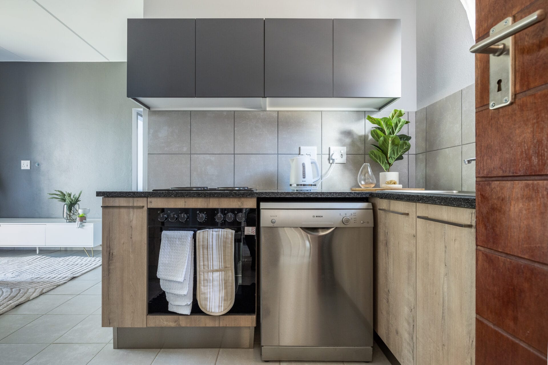 Bonzai Photography – Seattle Creek Unit 1-28 Modern 2-Bedroom Apartments in Midrand