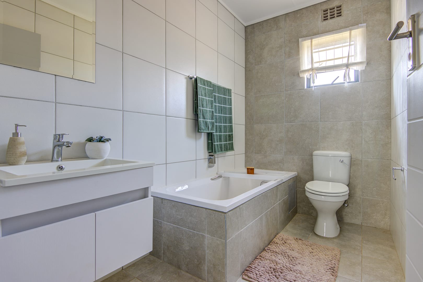 Free-Standing 3-Bedroom Houses To Let in Pretoria West